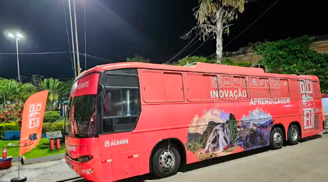 Últimos dias da Colônia de Férias com Ônibus da Tecnologia em Alegre